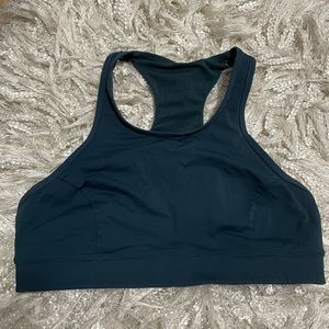Lululemon size 10 bra